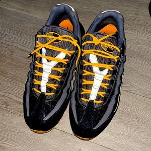 Black & Yellow Airmax